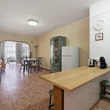 Colina Vista Los Cristianos (Tenerife)